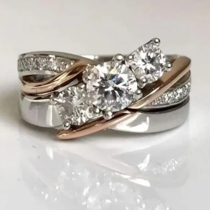 Bague vintage en or et argent avec zirconium