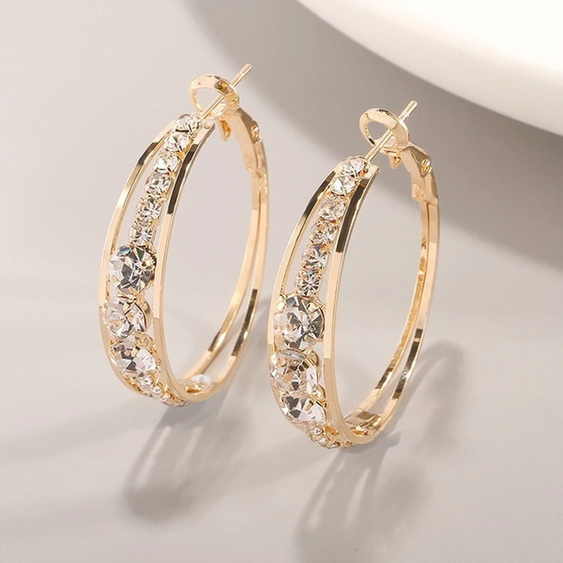 Boucles d'oreilles Elégantes et Brillantes main image 1