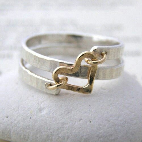 Bague Vintage en argent avec cœur en or