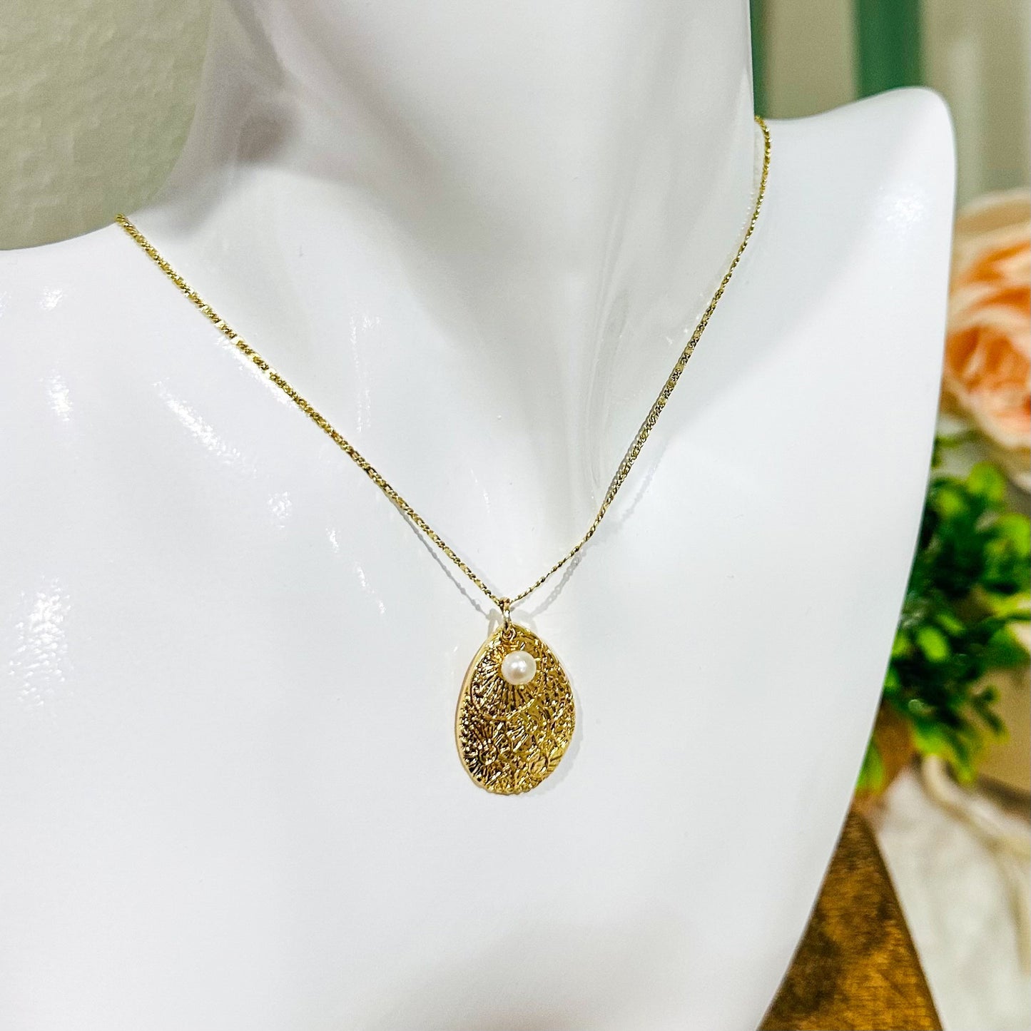 Collier de perles en forme de gouttes Marina