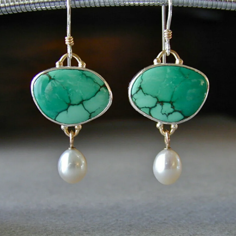 Boucles d'oreilles vintage en turquoise avec perles