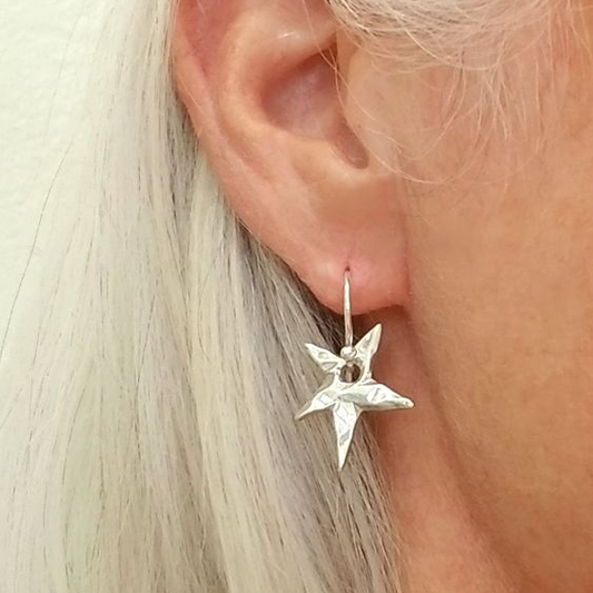 Boucle d'oreille vintage avec étoile en argent