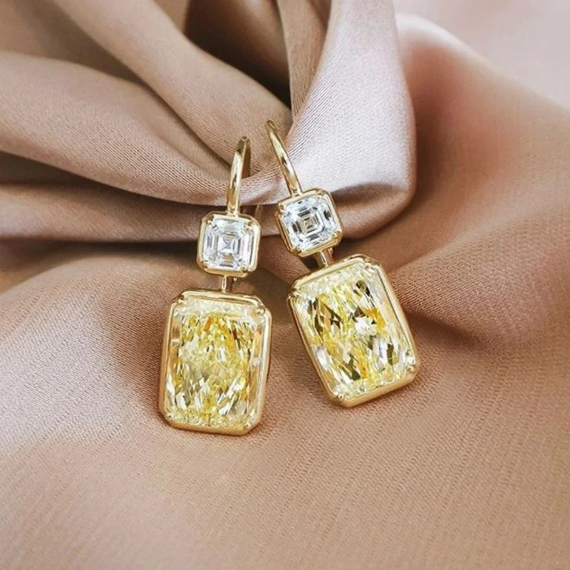 Boucles d'oreilles élégantes en verre jaune