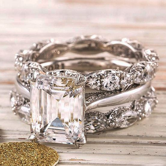 Bague en couches d'argent vintage